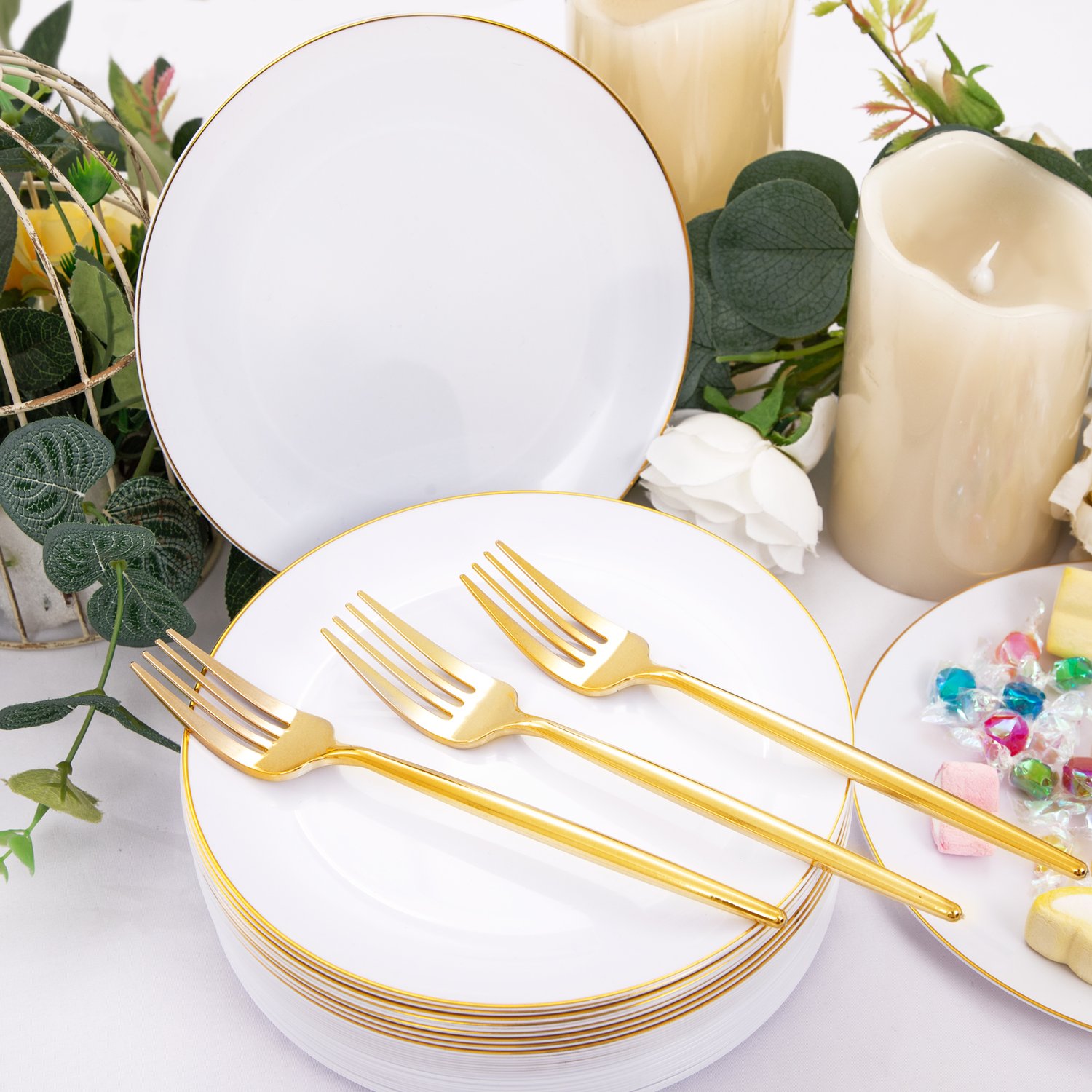 200Pcs Plastic Pink Dessert Plates