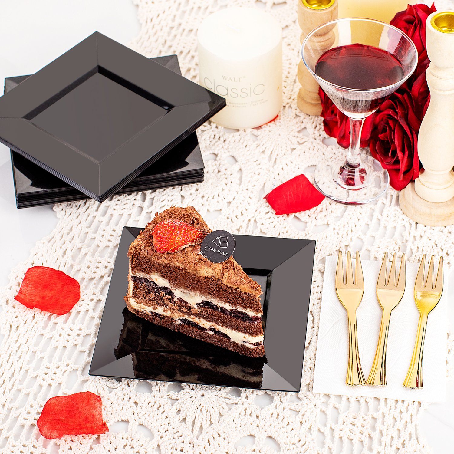 200pcs Black Dessert Plates with 100pcs Gold Dessert Forks