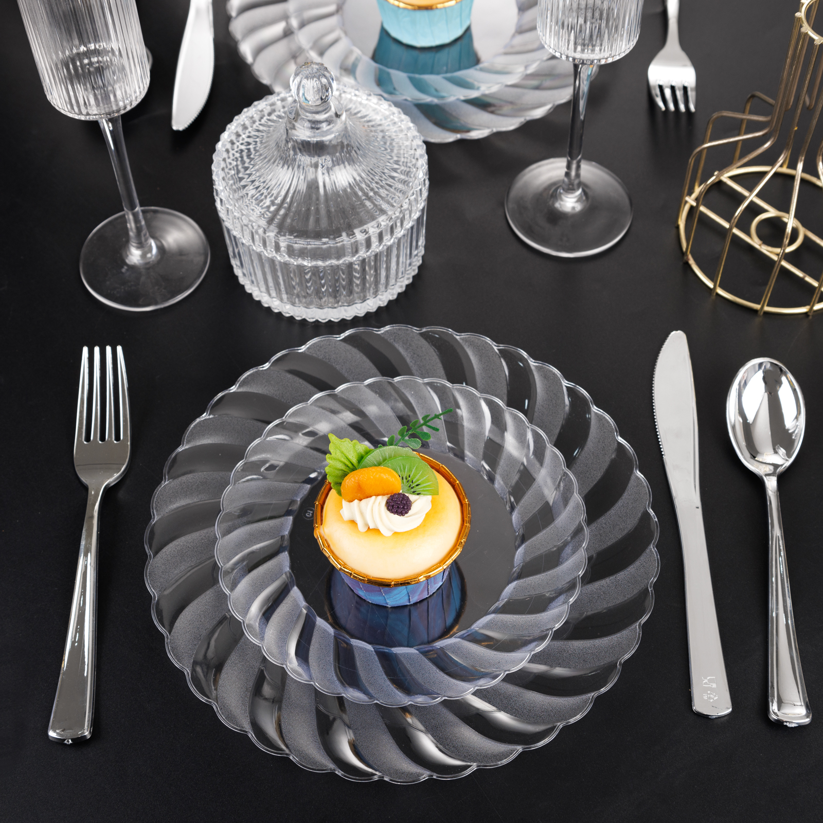 Clear Scalloped Plastic Plates Disposable — view 8