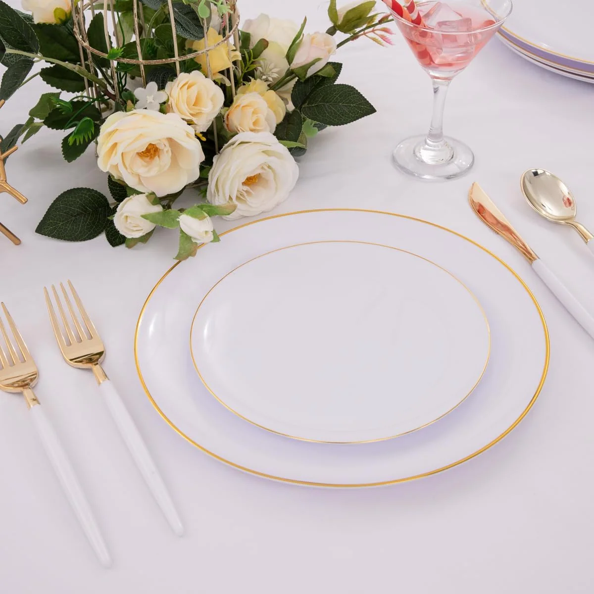 White And Gold Plastic Plates — view 14