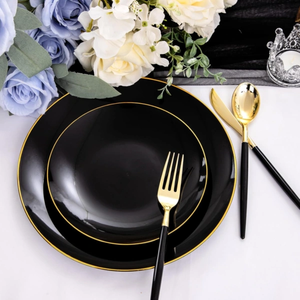 Black Plastic Plates — view 14