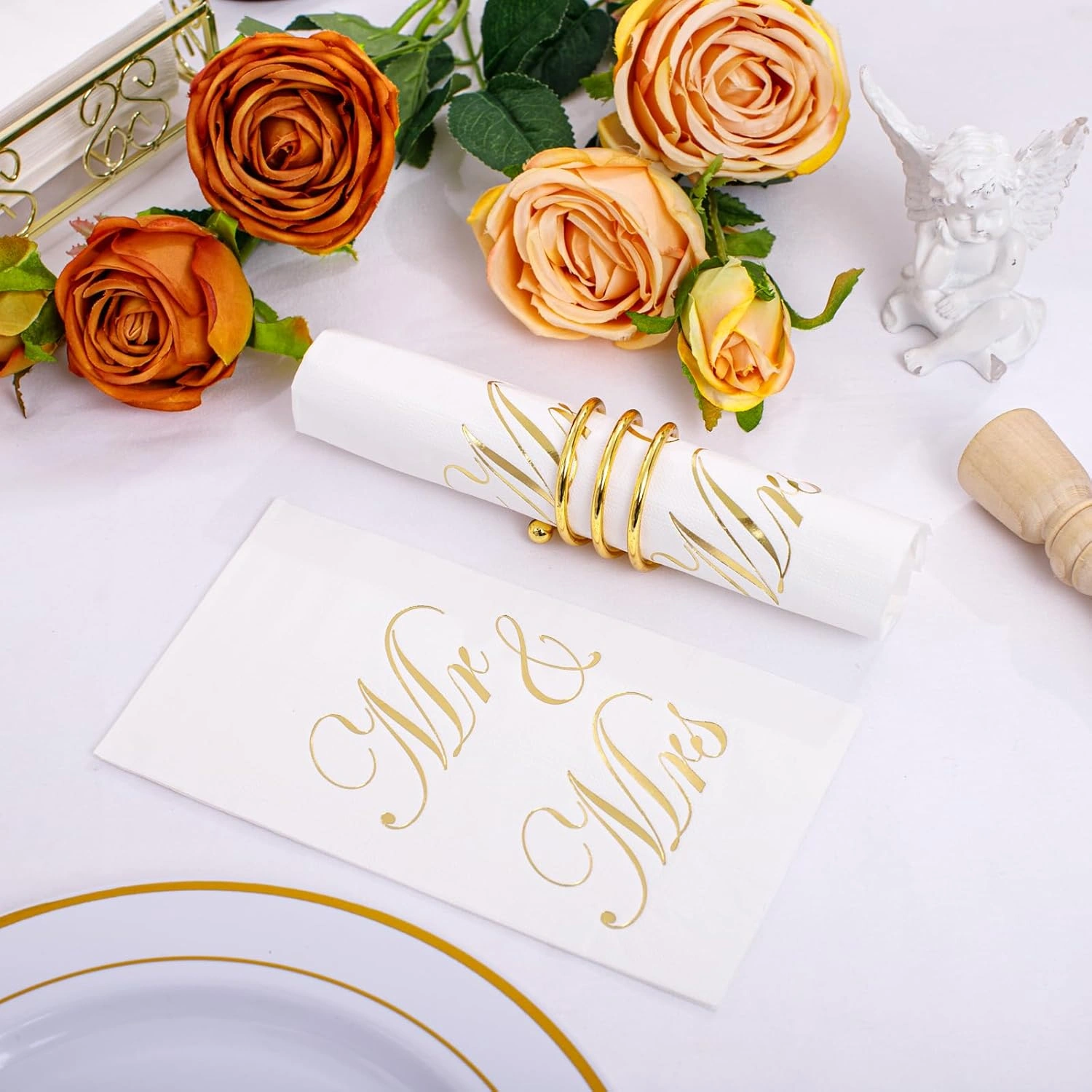 Gold Mr & Mrs Print Napkins (100 Pieces) — view 12