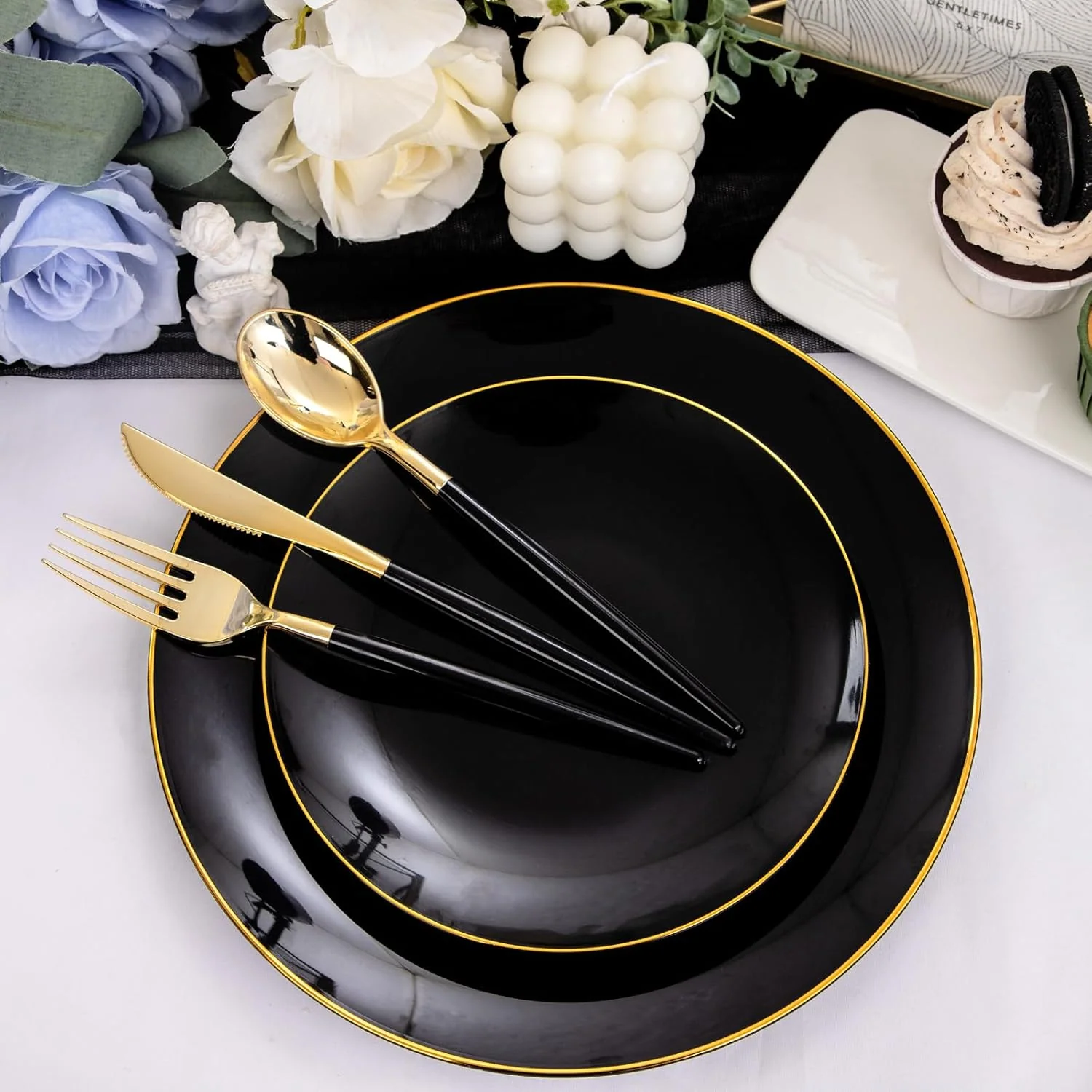 Black Plastic Plates — view 15