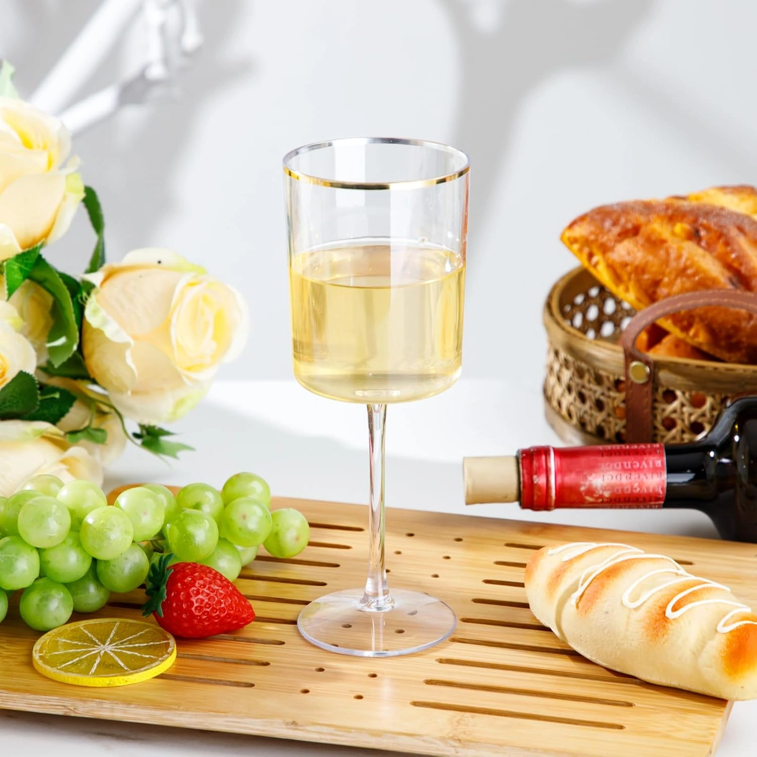 Plastic Stemmed Wine Glasses, Gold Rim, Clear Design (10 oz, 12 Pack) — view 15