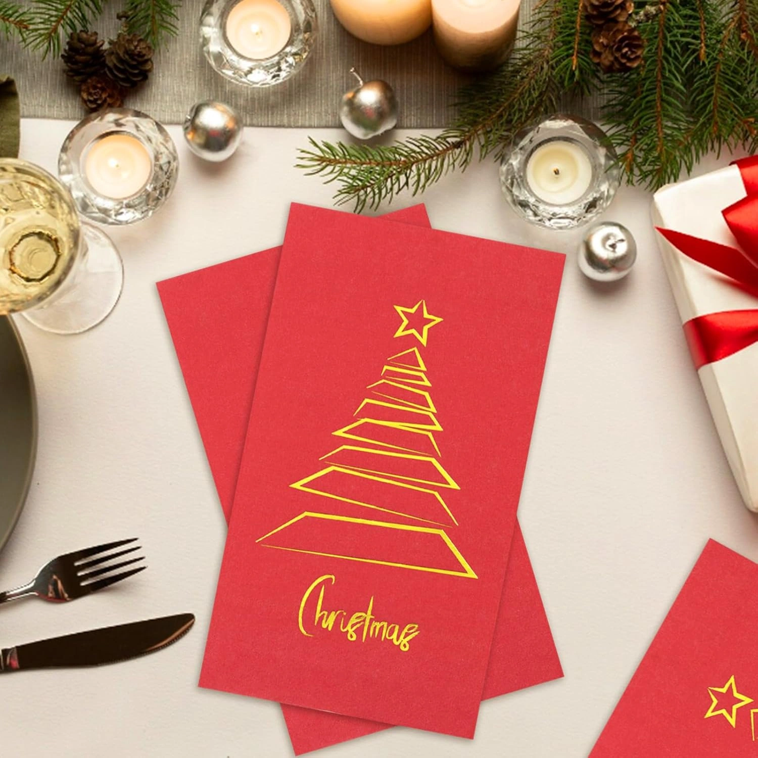 Red And Gold X'mas Tree 100-Count 3-Ply disposable Napkins (100 Pieces) — view 10