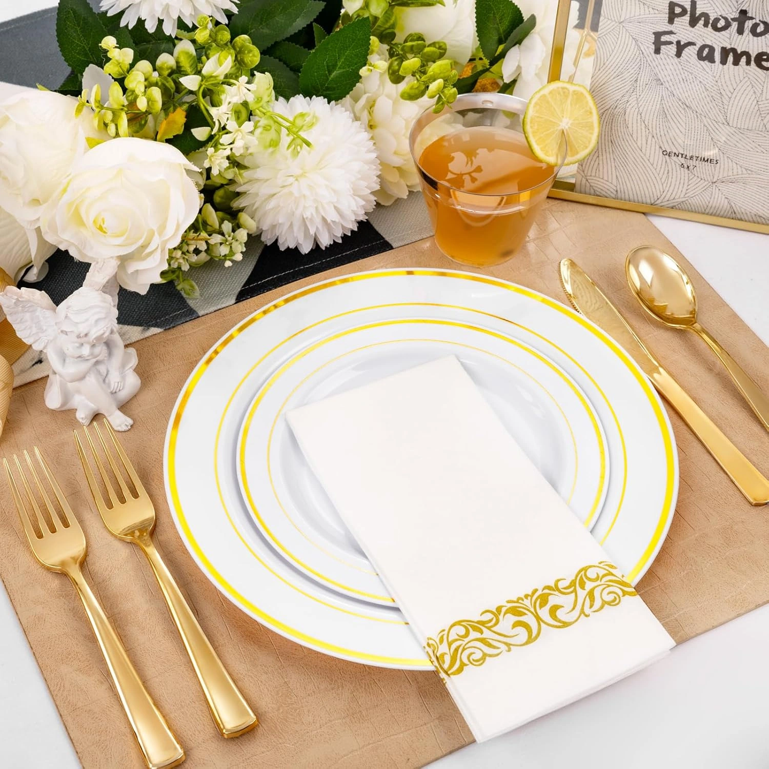 Gold Deluxe Disposable Dinnerware Set with Napkins — view 12