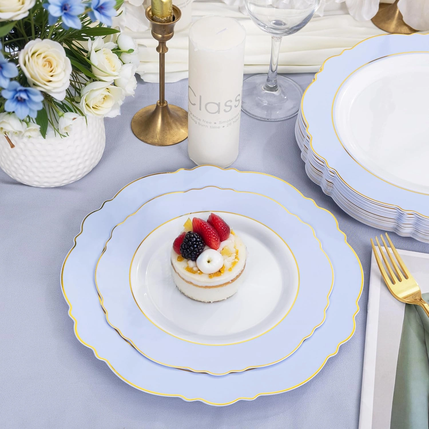 Blue Baroque Plastic Plates (60 Pieces) — view 11