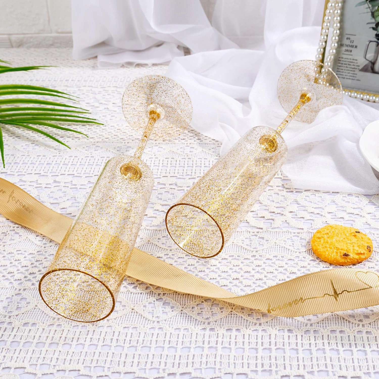 Gold Glitter YOUBET Champagne Flutes Plastic — view 16