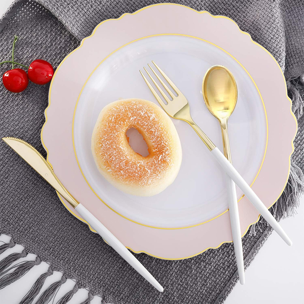 Gold & White Plastic Cutlery Set (102 Pieces) — view 6