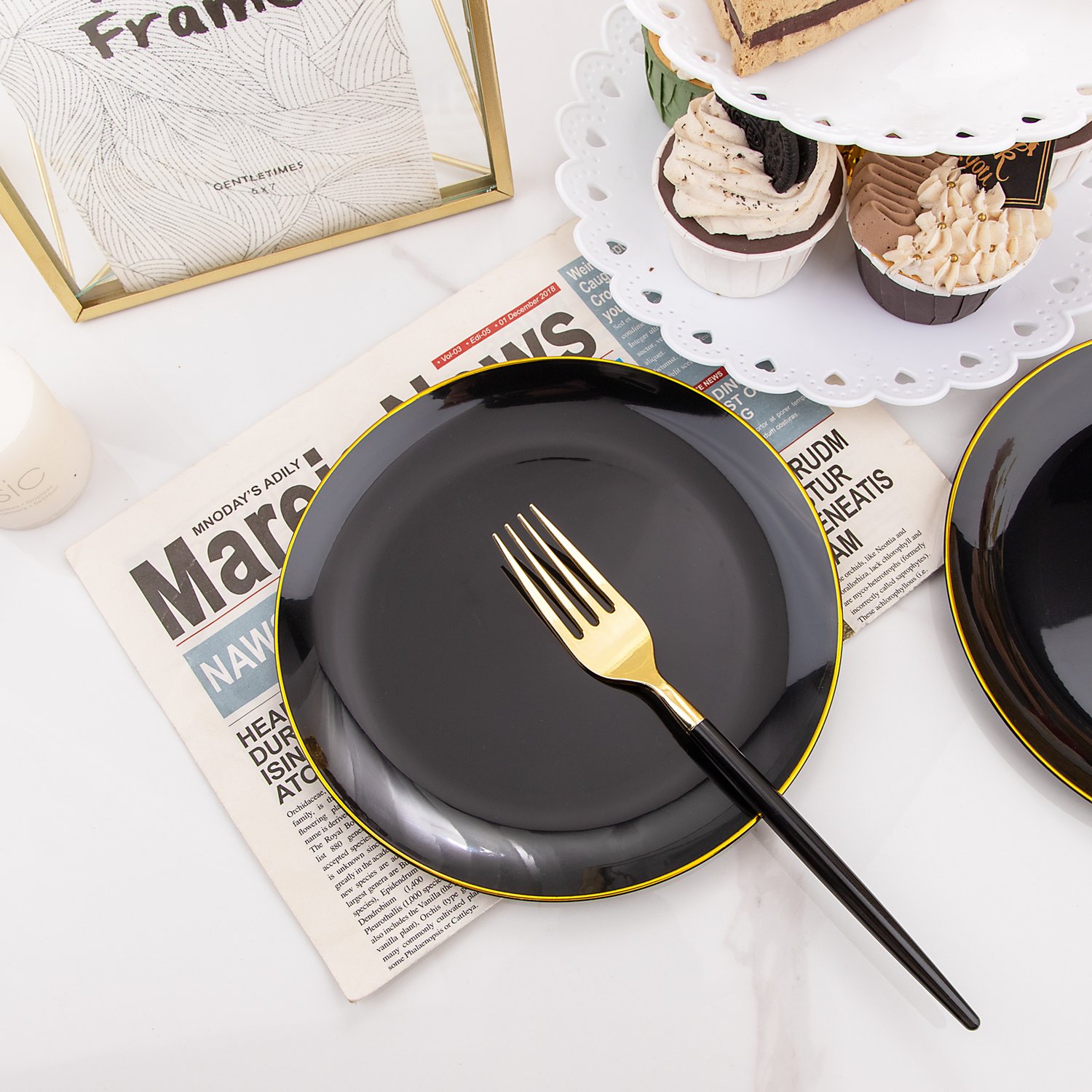 Black & Gold Dessert Plates & Forks Set (144 Pieces) — view 5