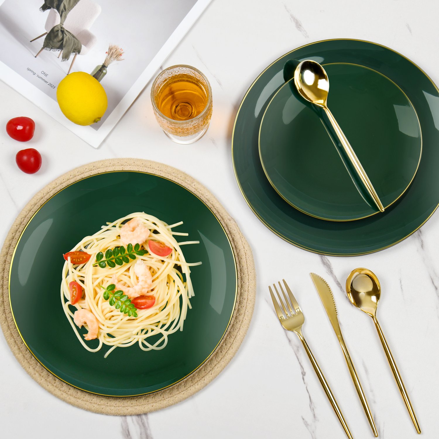 Green plastic plates and cutlery set — product view 7
