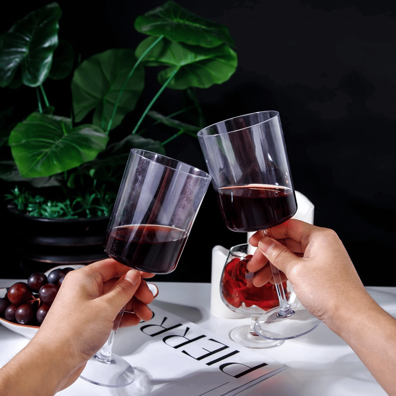 Stemmed Clear Wine Glasses, Perfect for Parties, Clear Design (10 oz) — view 8