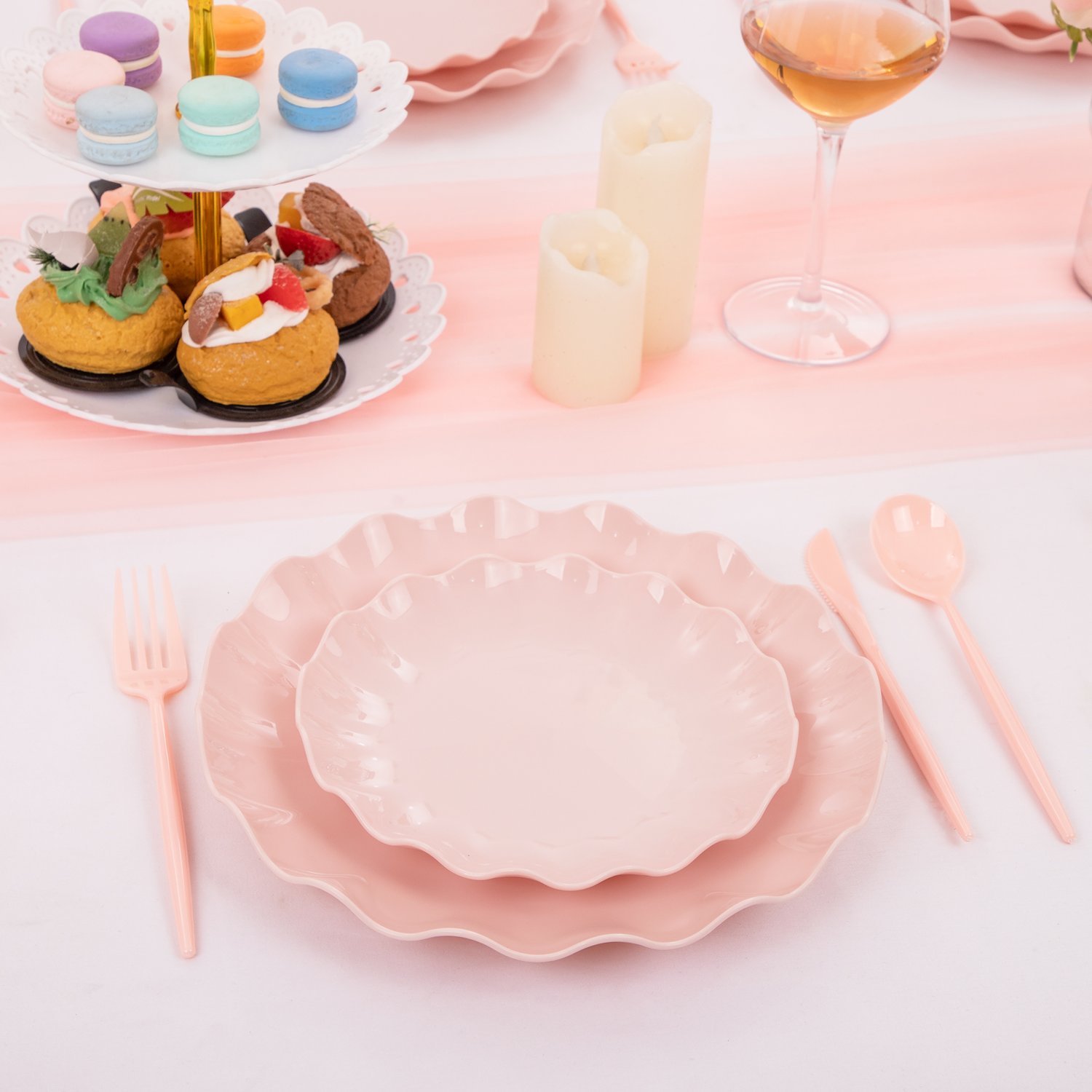 Pink LIYH Scalloped Plastic Plates Reusable Unbreakable Dinner Plates Set — view 4