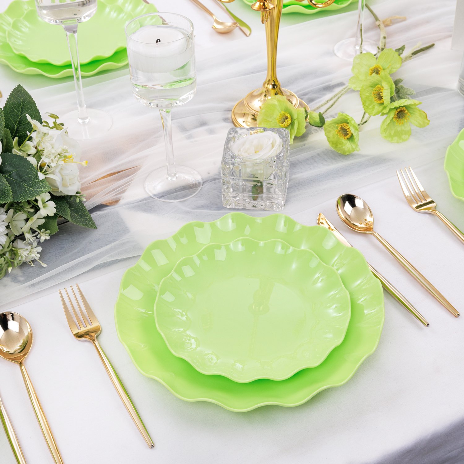 Green LIYH Scalloped Plastic Plates Reusable Unbreakable Dinner Plates Set — view 4