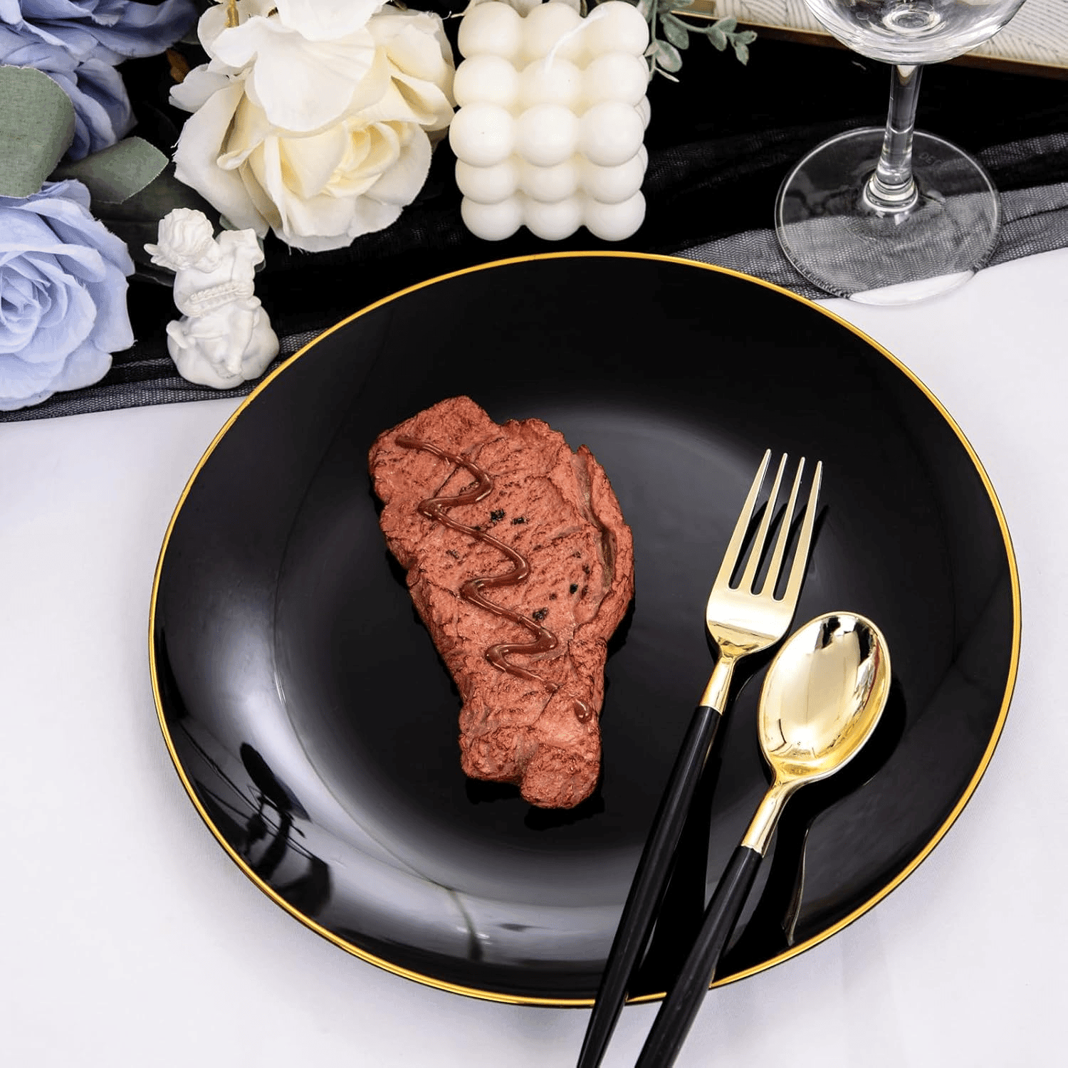Black Plastic Plates — view 8