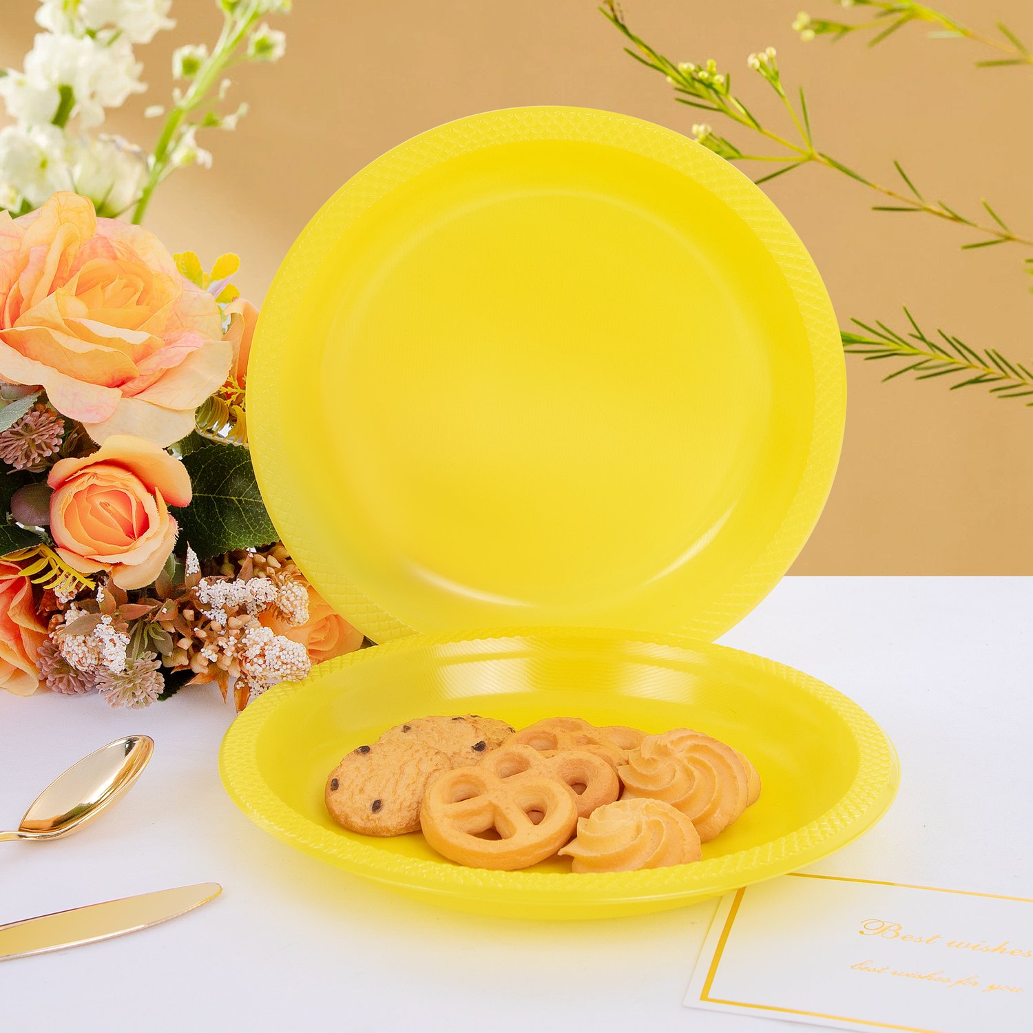 Yellow 10inch Disposable Dinner Plates for Party (150 Pieces) — view 6