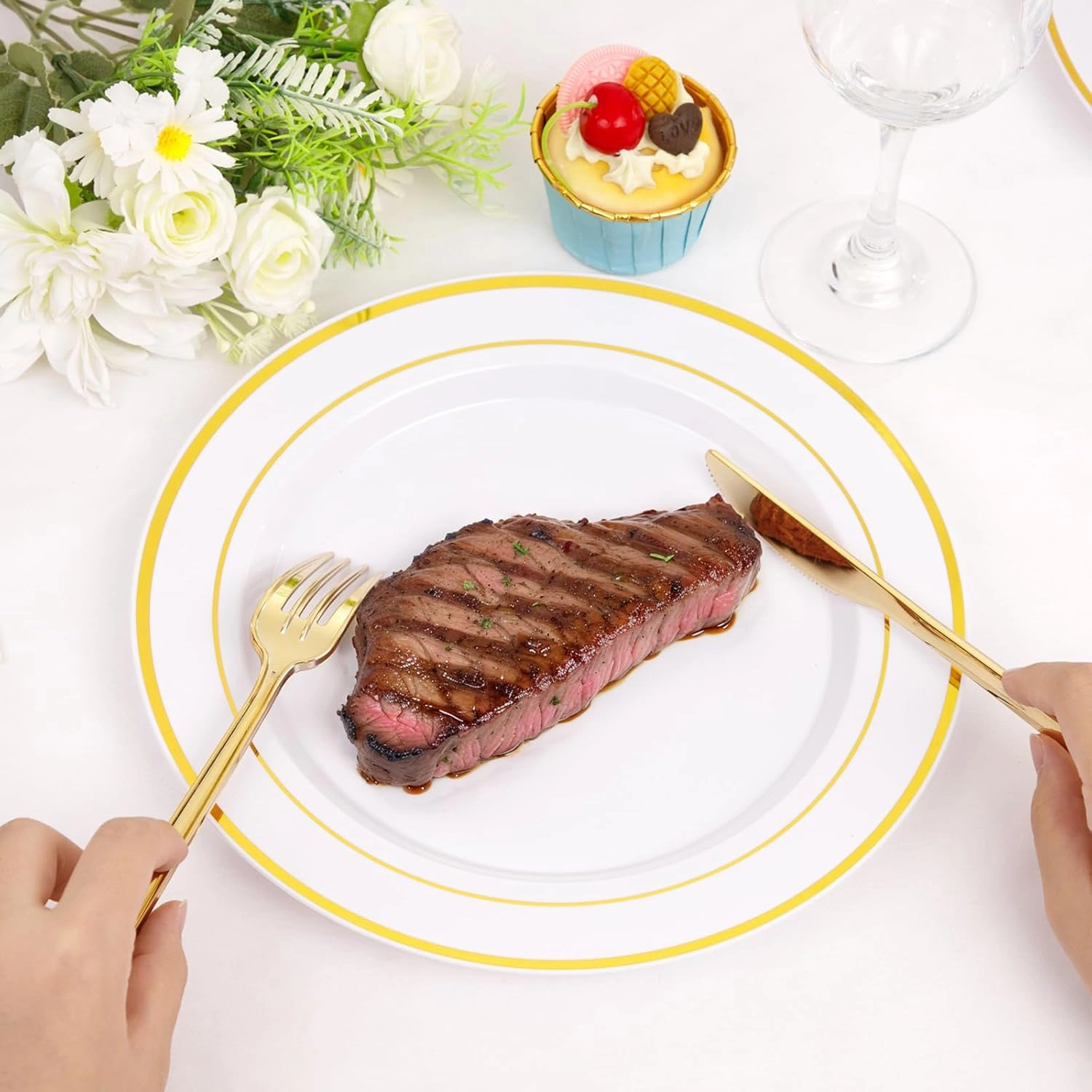 Luxury Plastic Silverware Set (180 Pieces) – Gold, Classic