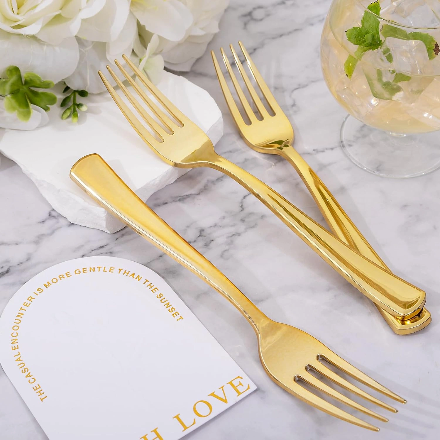 Heavyweight Plastic Silverware Set (600 Pieces)