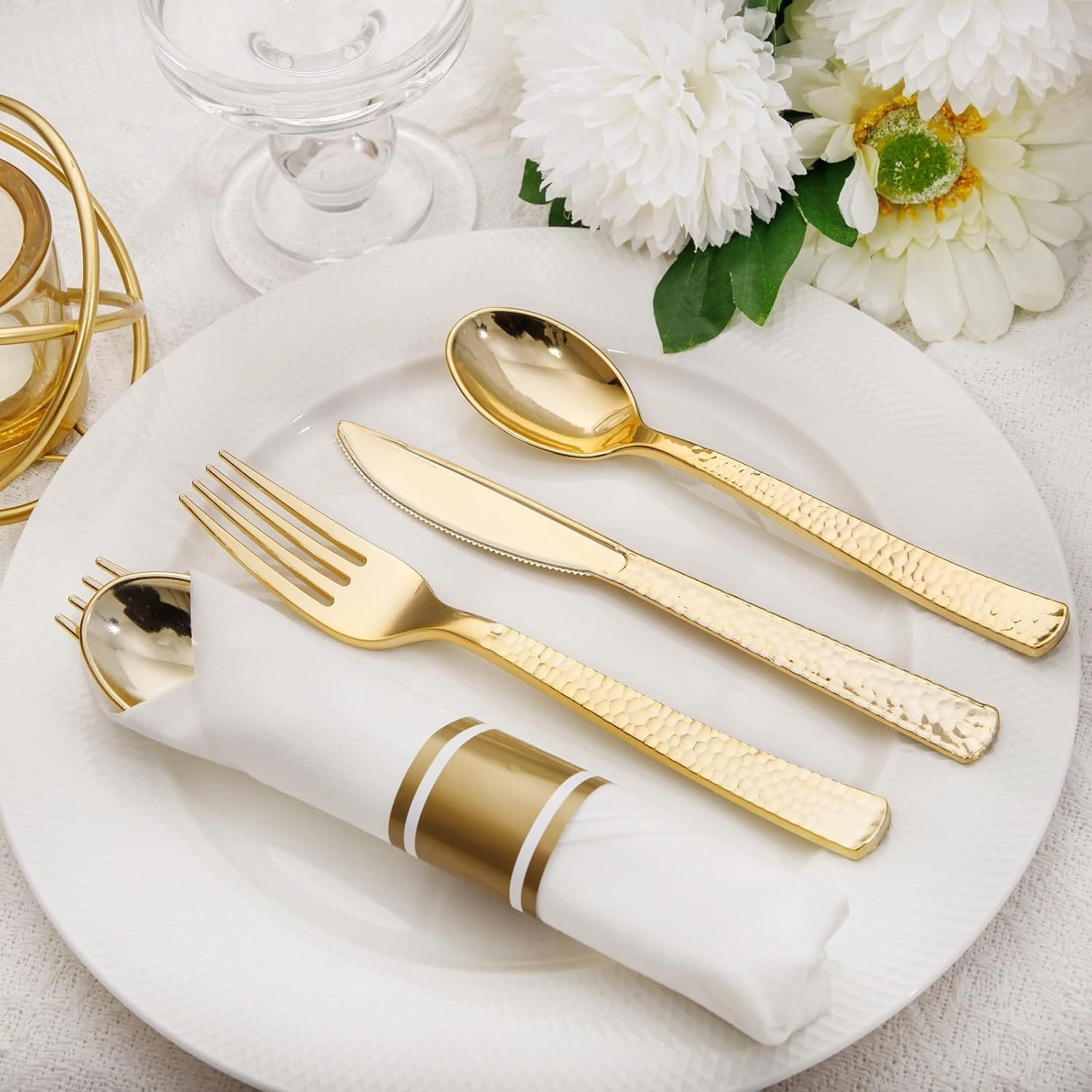 Pre-Rolled Gold Silverware with Napkins (400 Pieces)