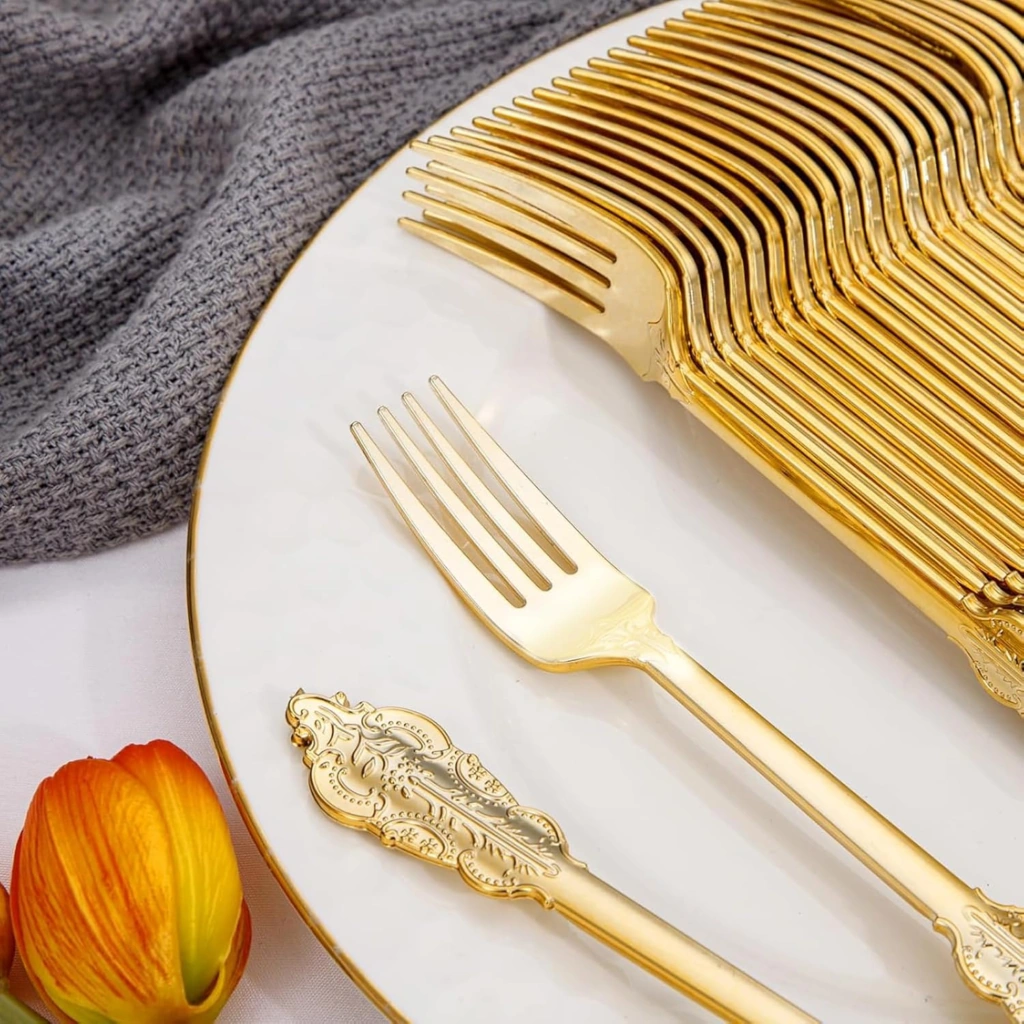 Heavy Duty Plastic Silverware Set