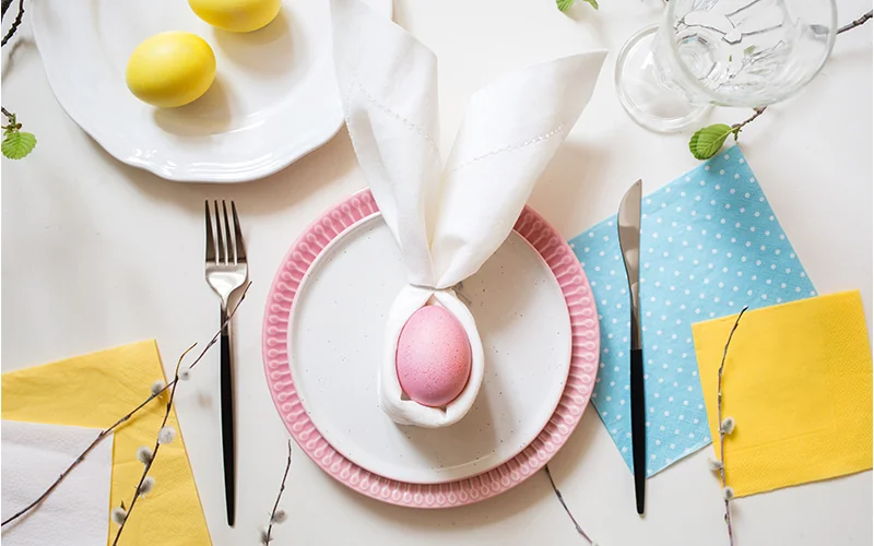 Disposable Table Linens and Runners — illustration 2