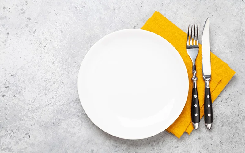 Plastic Disposable Plates: Polypropylene, PET, PS — illustration 1