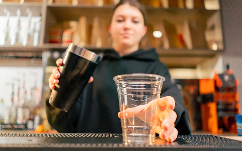 Which Cup Sizes Work Best for Specific Drink Types at Events? — illustration 1