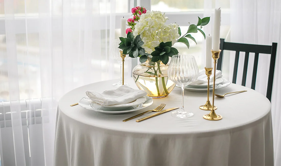 Disposable Tablecloth Size Chart: How to Choose the Right Fit for Round and Rectangular Tables — featured image