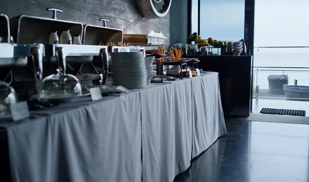 Buffet Line Setup Guide: Where Plates, Cutlery, and Napkins Should Go for Smooth Flow — featured image