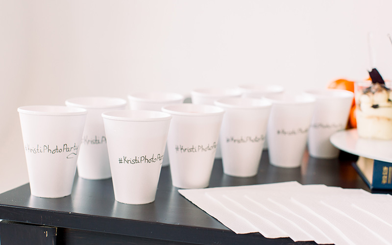 What Are the Easiest Ways to Mark Cups at a Party? — illustration 1