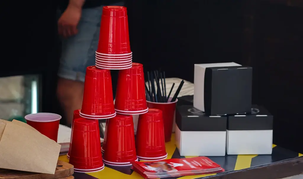 How to Label Cups at Parties: Simple Ideas to Prevent Mix-Ups and Wasted Drinks — featured image