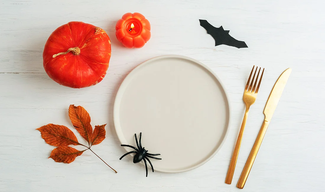 Halloween Party Tableware Styling Guide: Color Palettes, Themes, and Table Tips — featured image