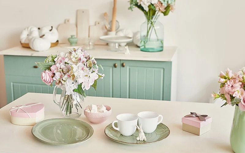 Layering Table Runners and Placemats — illustration 1