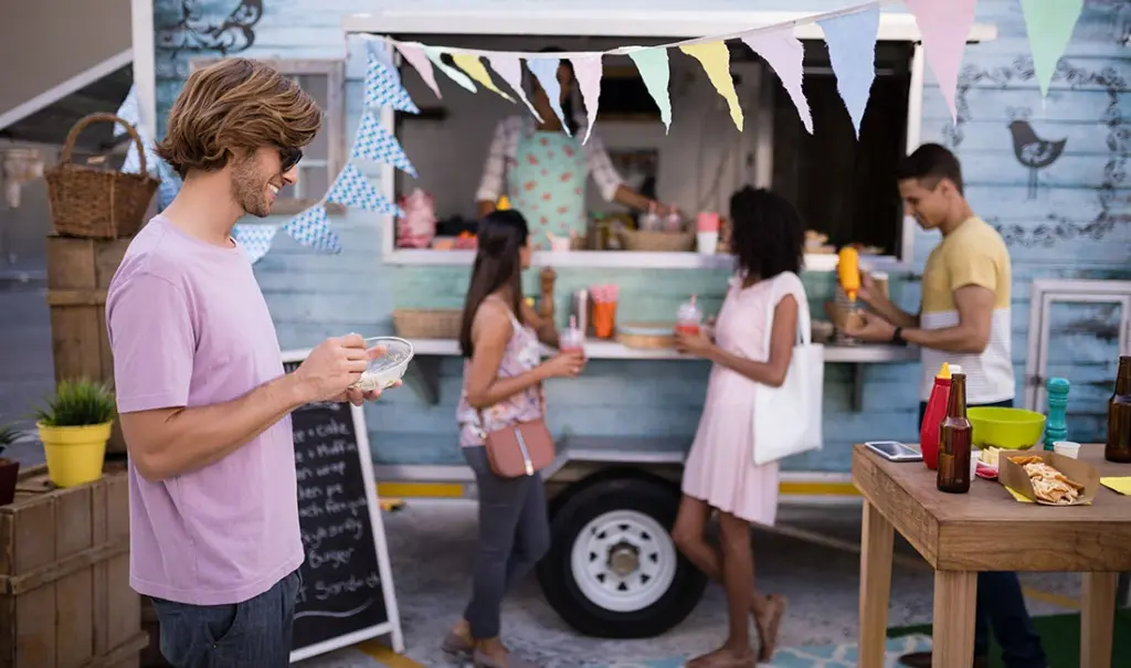 Disposable Tableware for Food Truck Events: Grab-and-Go Solutions — featured image
