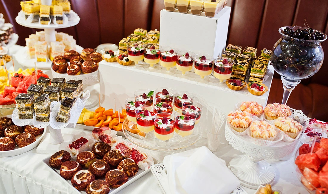 Dessert Table Setup Step-by-Step: Layout, Portions, and Top Serving Tips — featured image