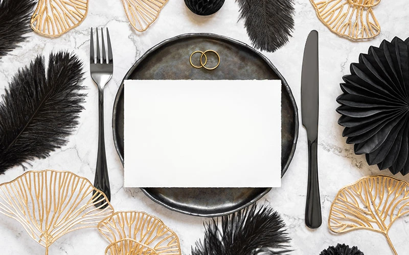 Selecting Disposable Black and White Tableware — illustration 1