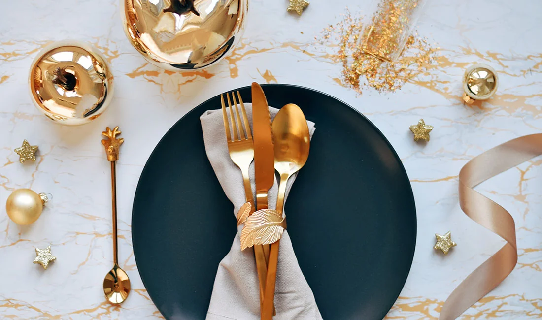 How to Use Gold Accents Without Overdoing It: Elegant Table Styling Guide — featured image