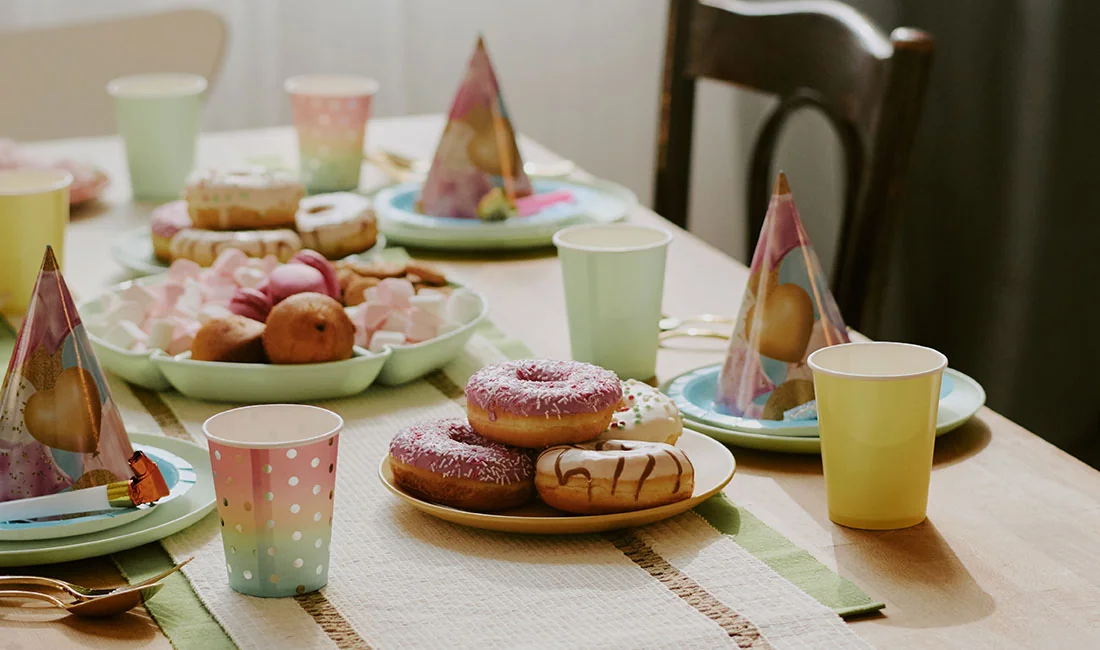 Last-Minute Party Table Setup: A 1-Hour Plan with Easy Disposable Tableware — featured image