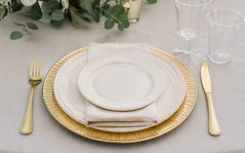 Coordinate the Final Setup With the Caterer — illustration 2